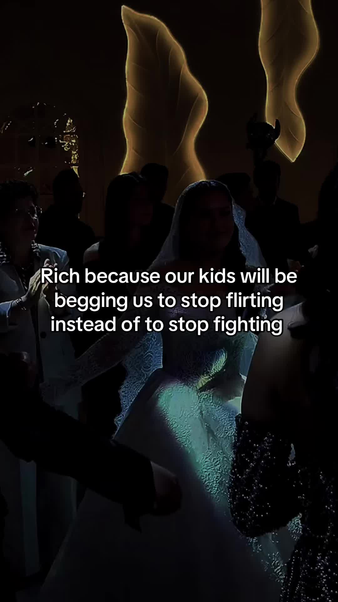 @M🎭