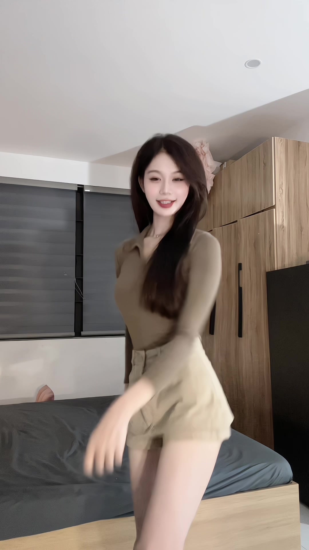 @Trân
