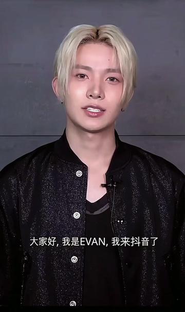@cELYang✰ッ💜🇹🇼