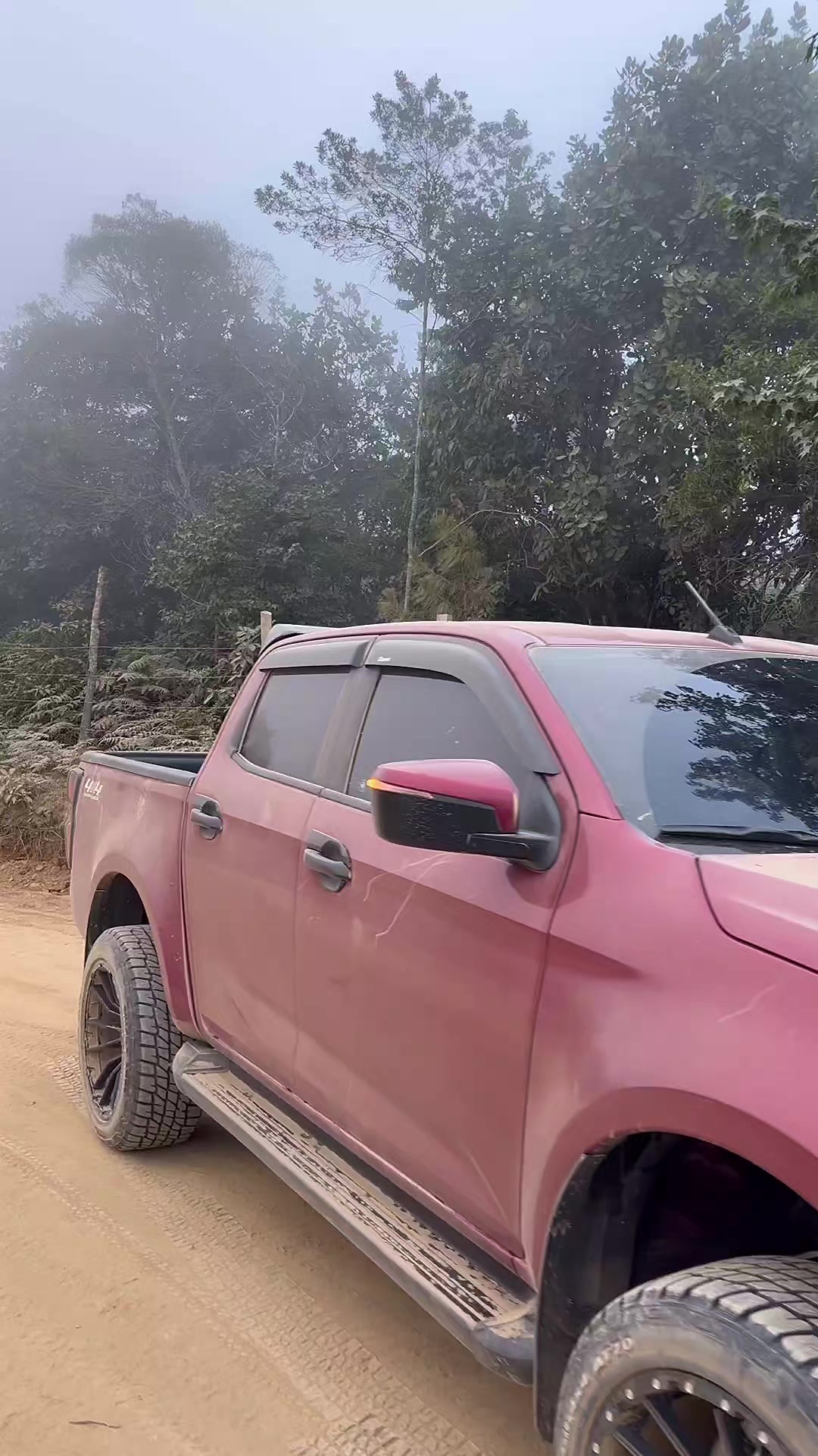 @Club Isuzu Dmax HN