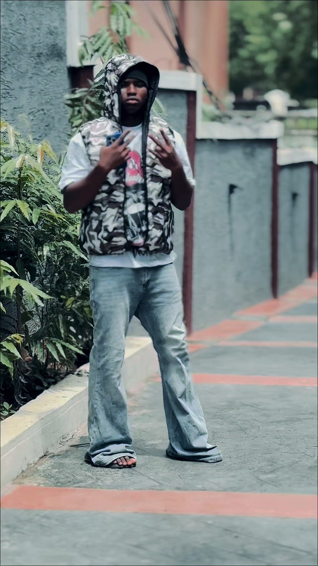 @𝔻𝕒𝕟𝕟𝕪 𝕋𝕞🧃🌴