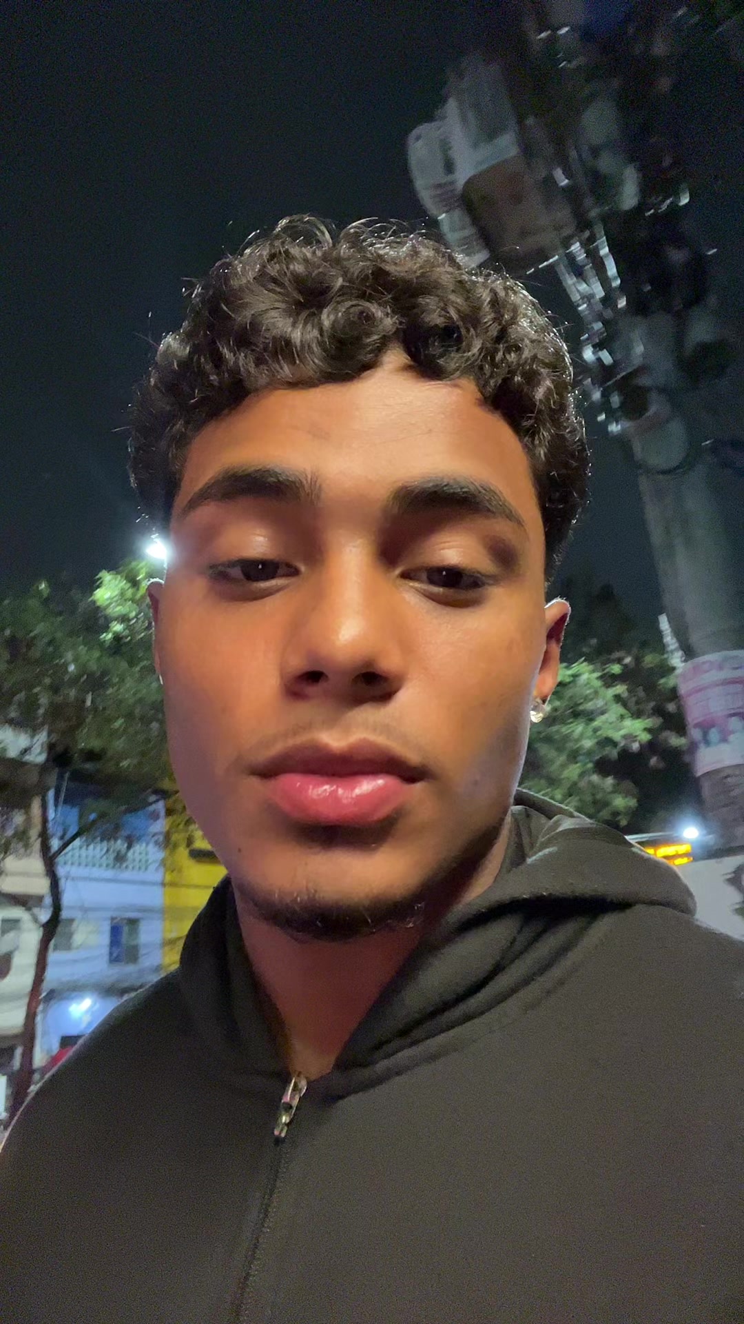 @lohanmoreira