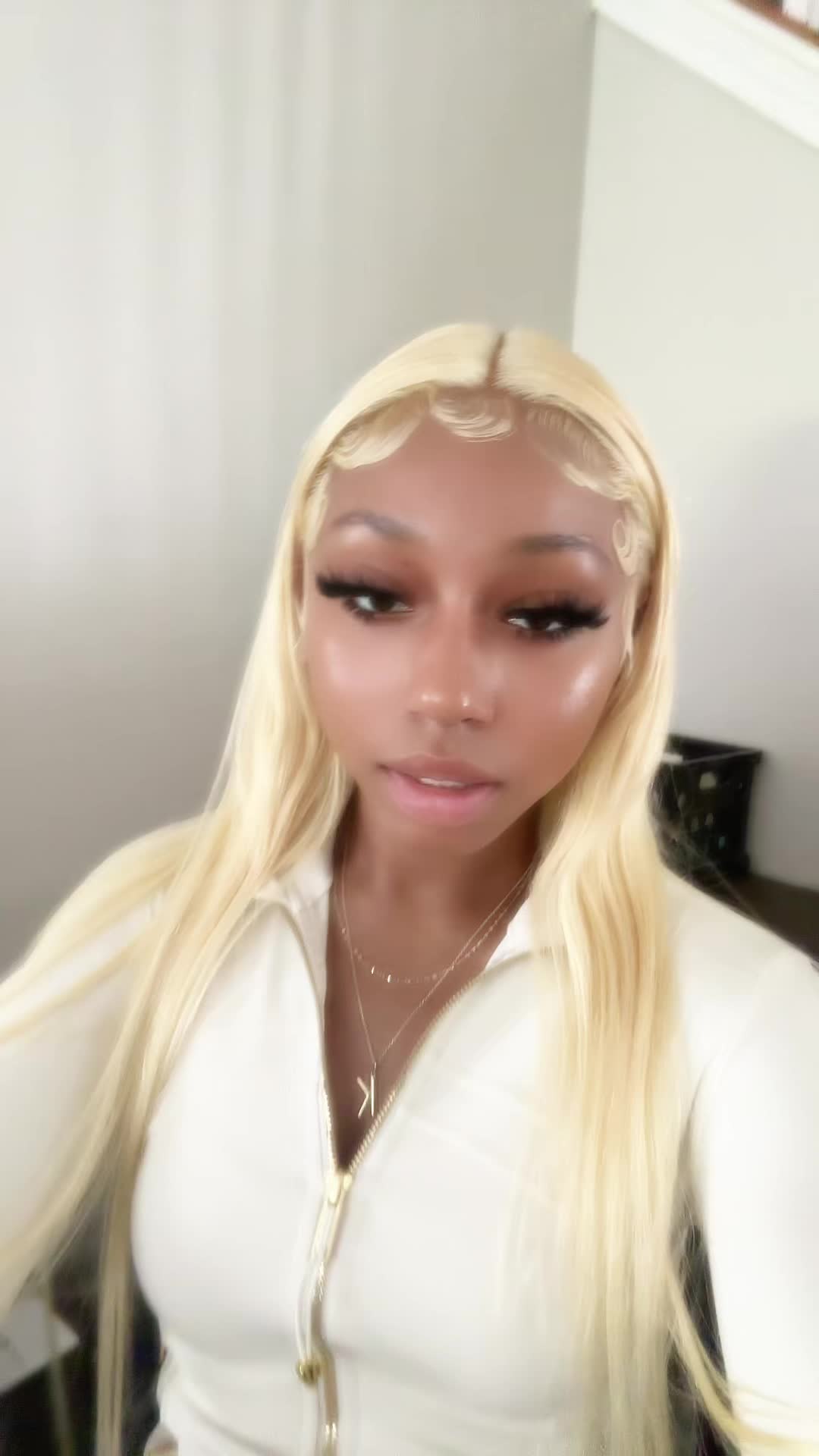 @__kylieenicole