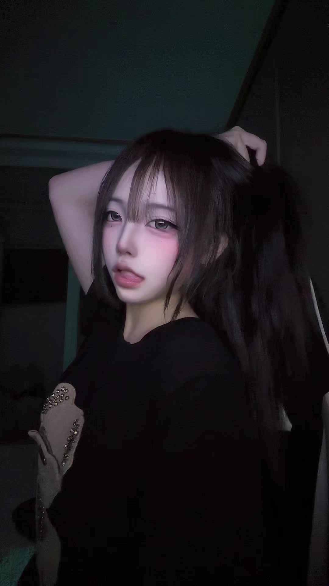 @현더이