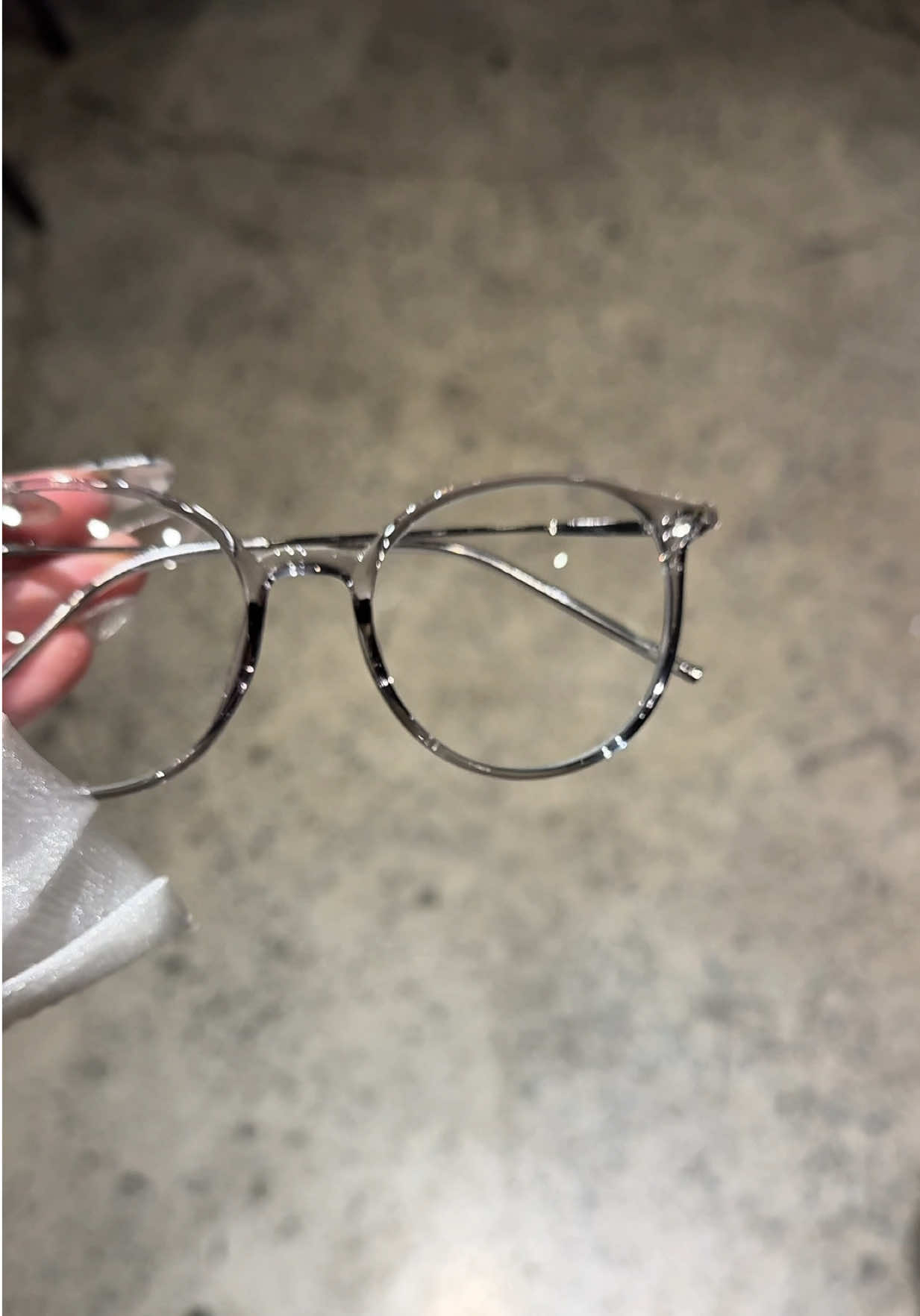@SWAN GLASSES