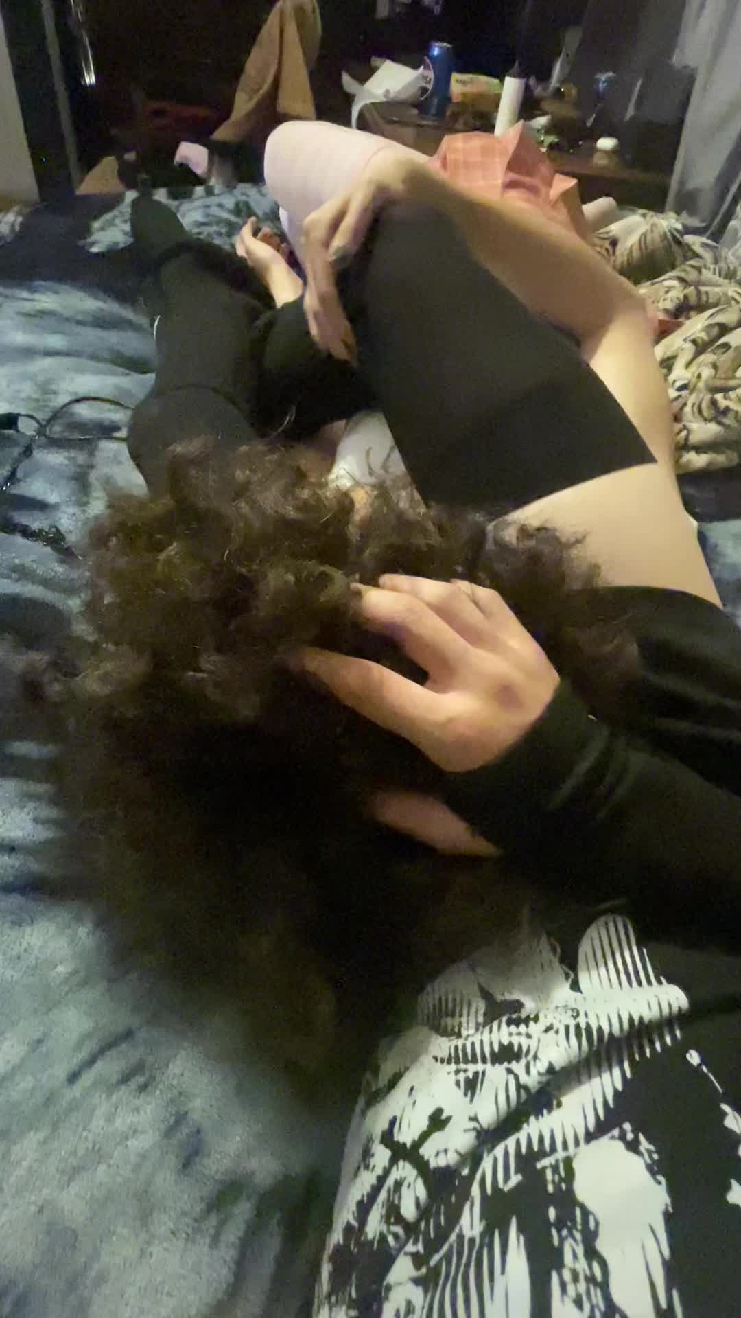 @M0n0t0ne_Catb0y