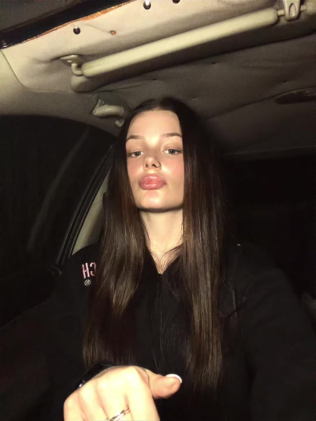 @tiana