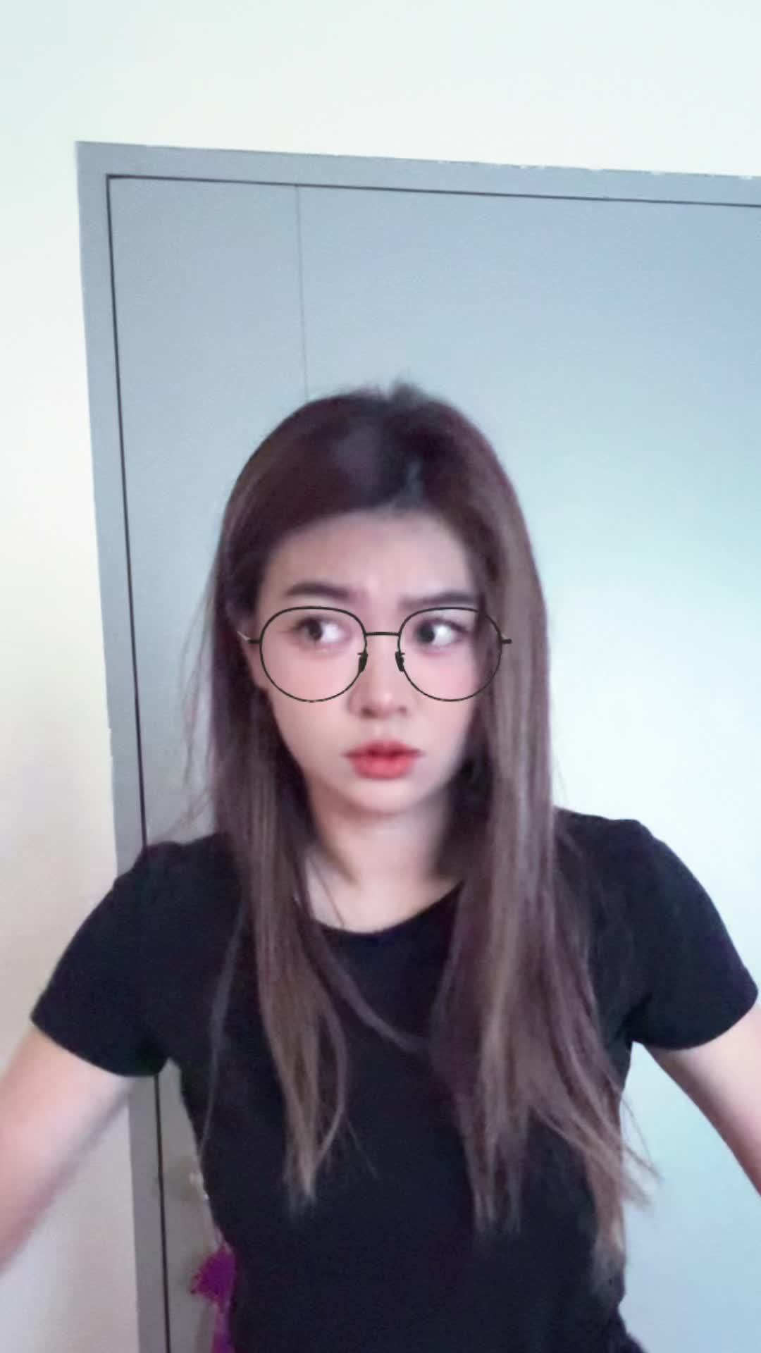 @LindaHiew
