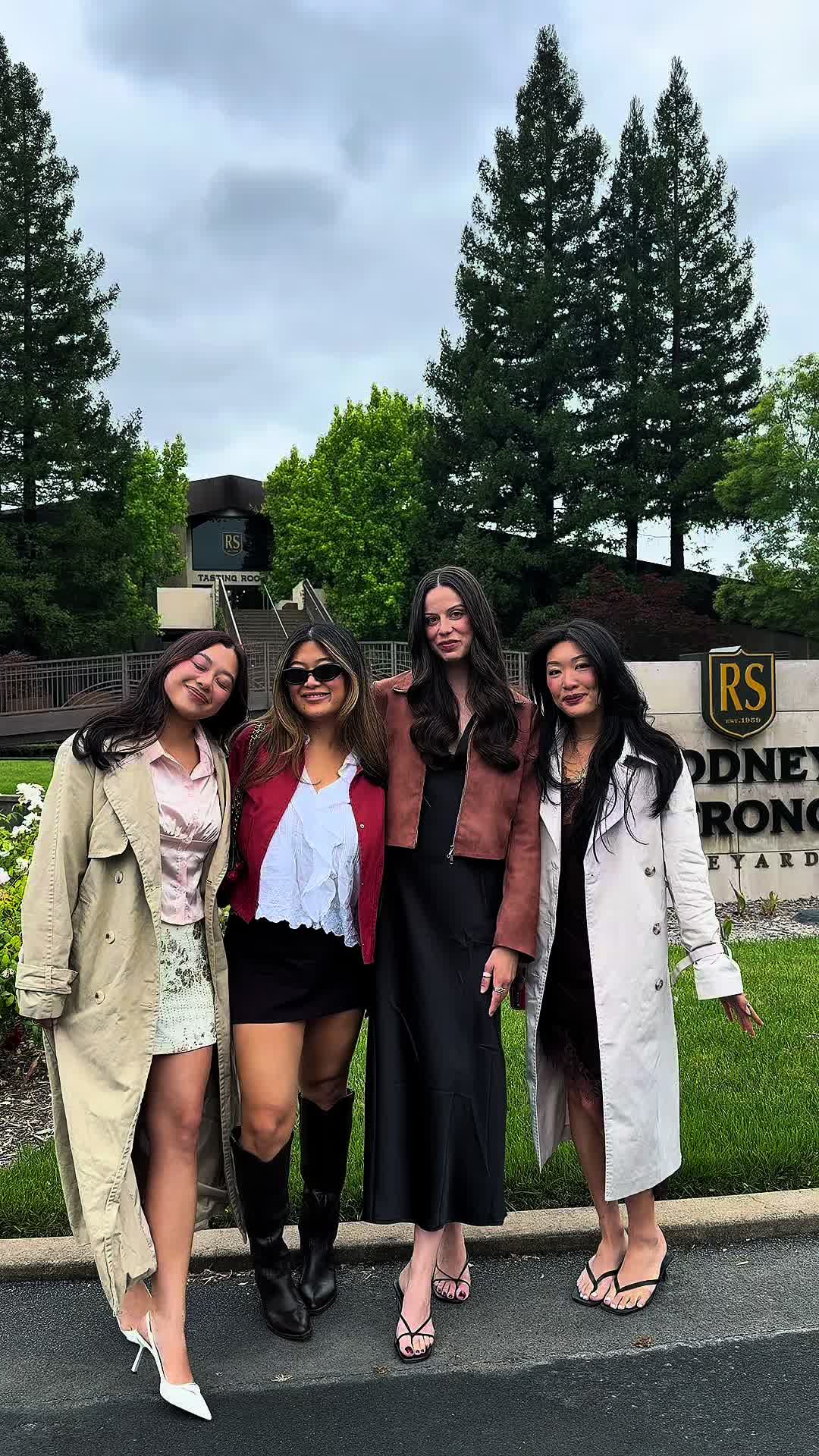 @kat | your SF bestie ✨