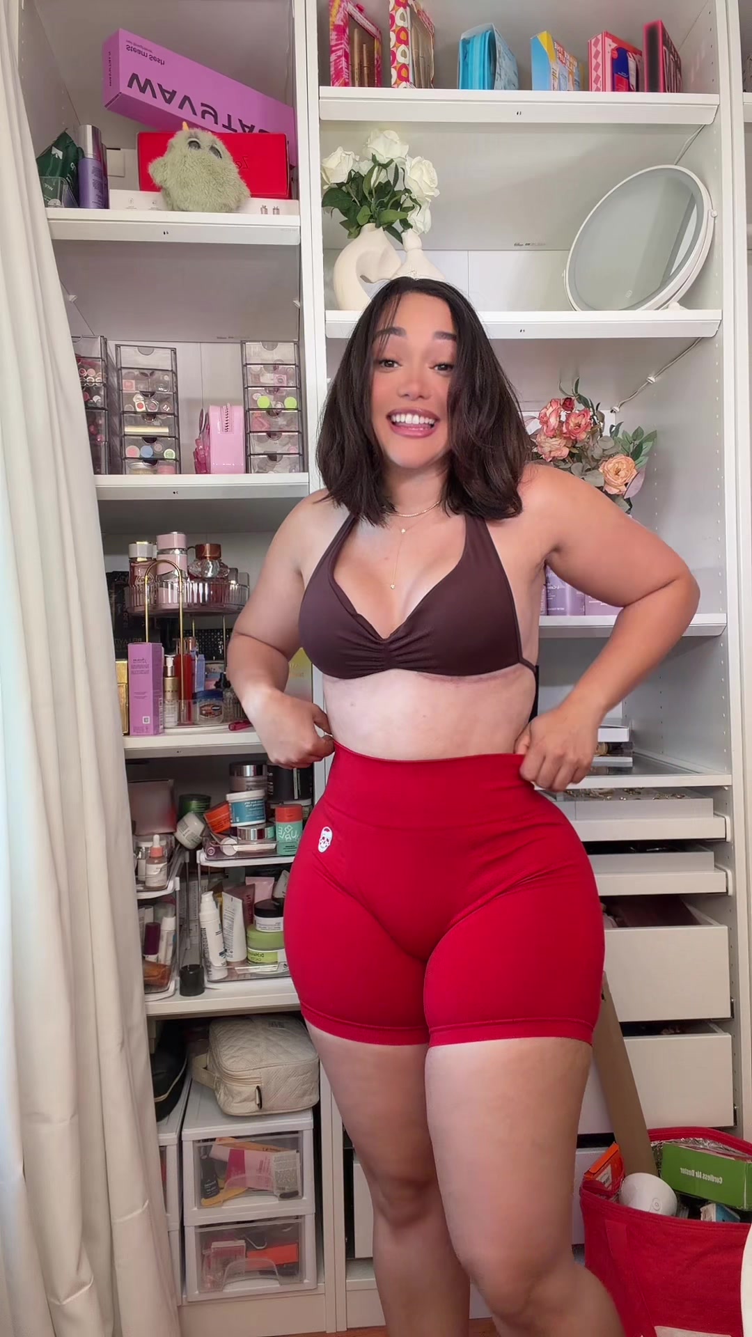 @emelytavv