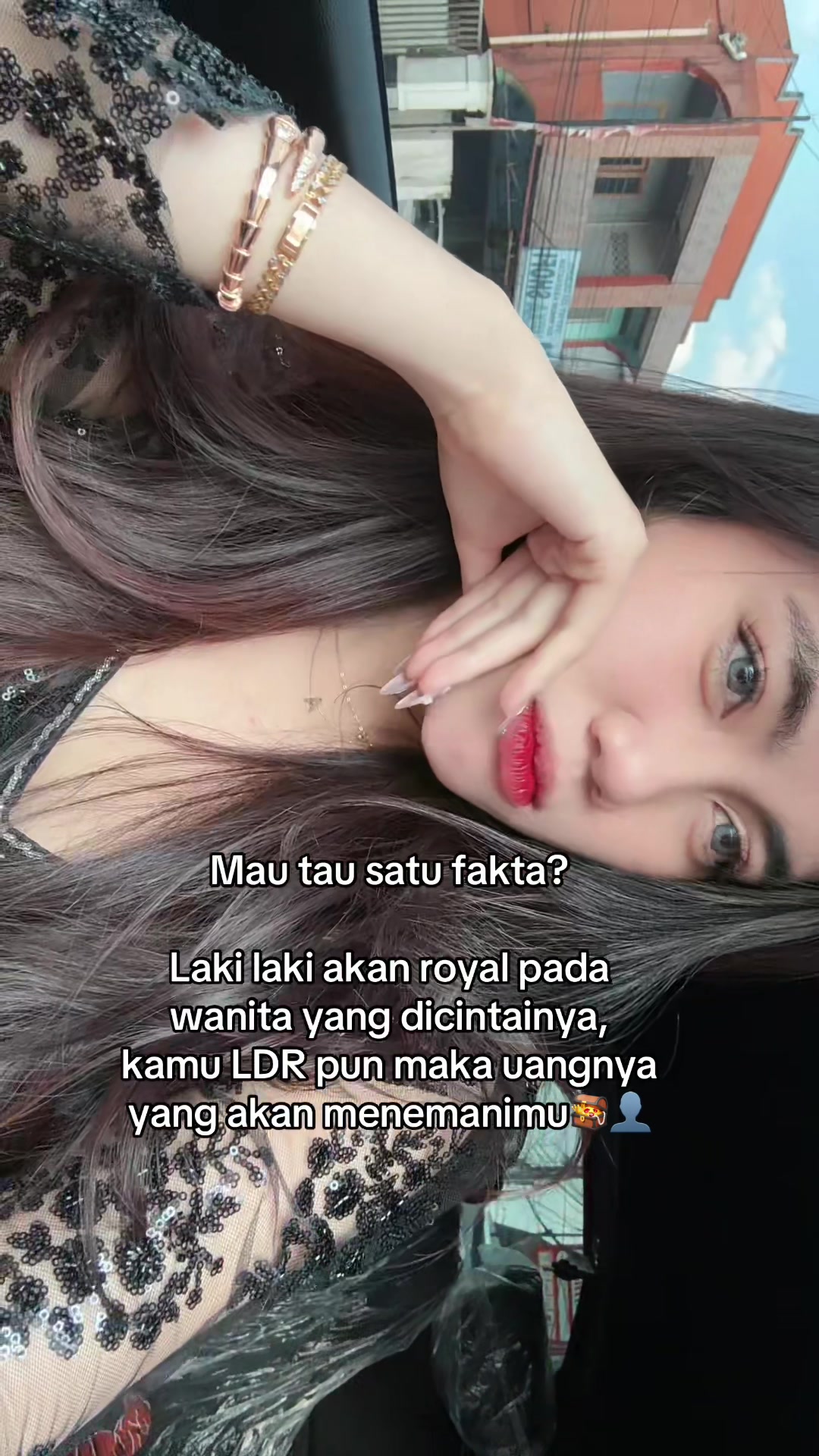 @AGNESSTANIA