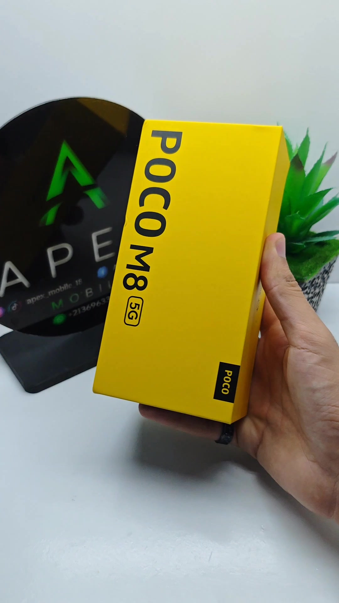 @Apex Mobile 18