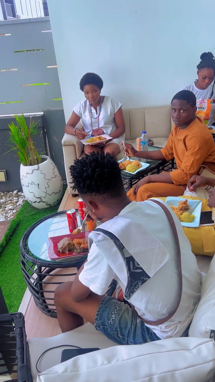 @iBiLęOjoGbOn 🗣️