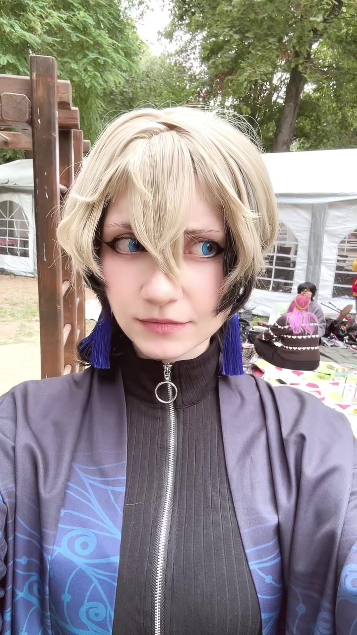 @Nessa⋅♡