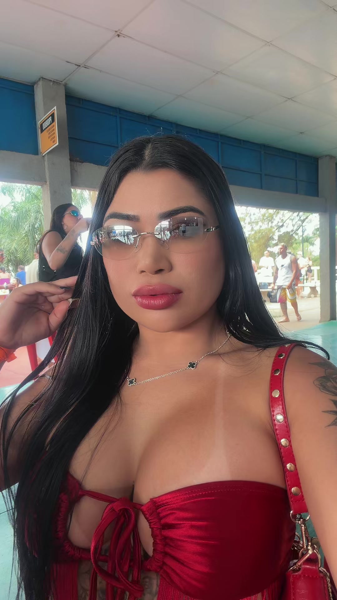 @Izys Santos