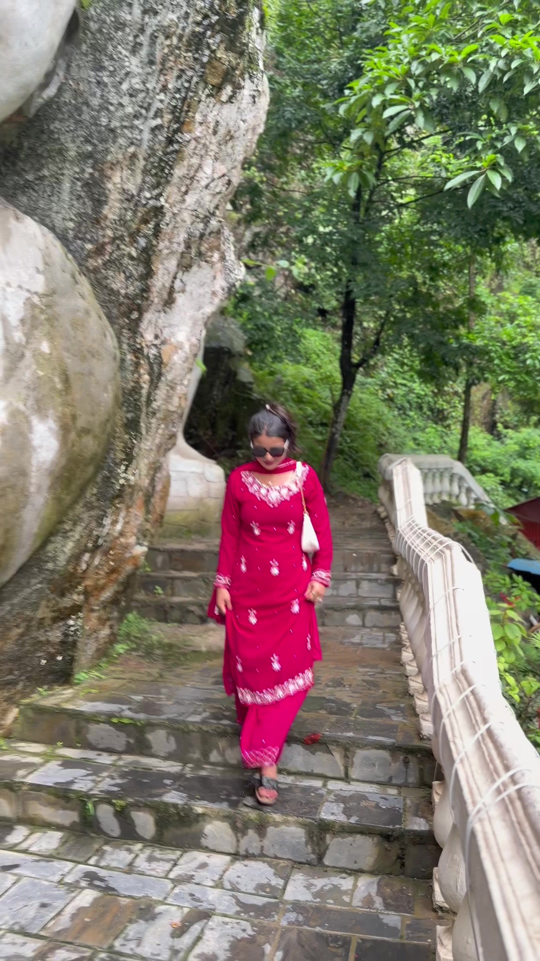 @Thakuri niku ❣️❣️