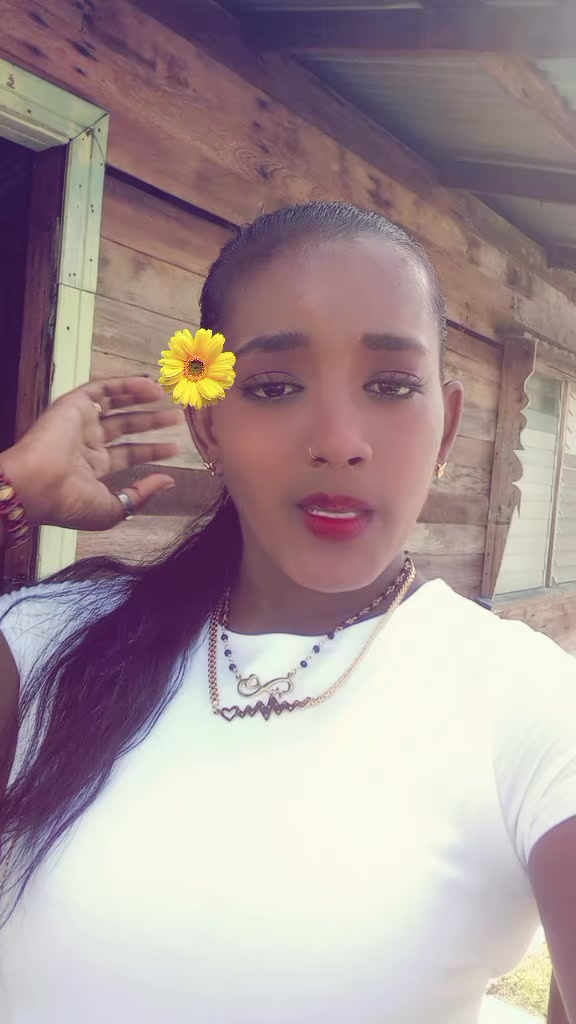 @yuhmansidechick