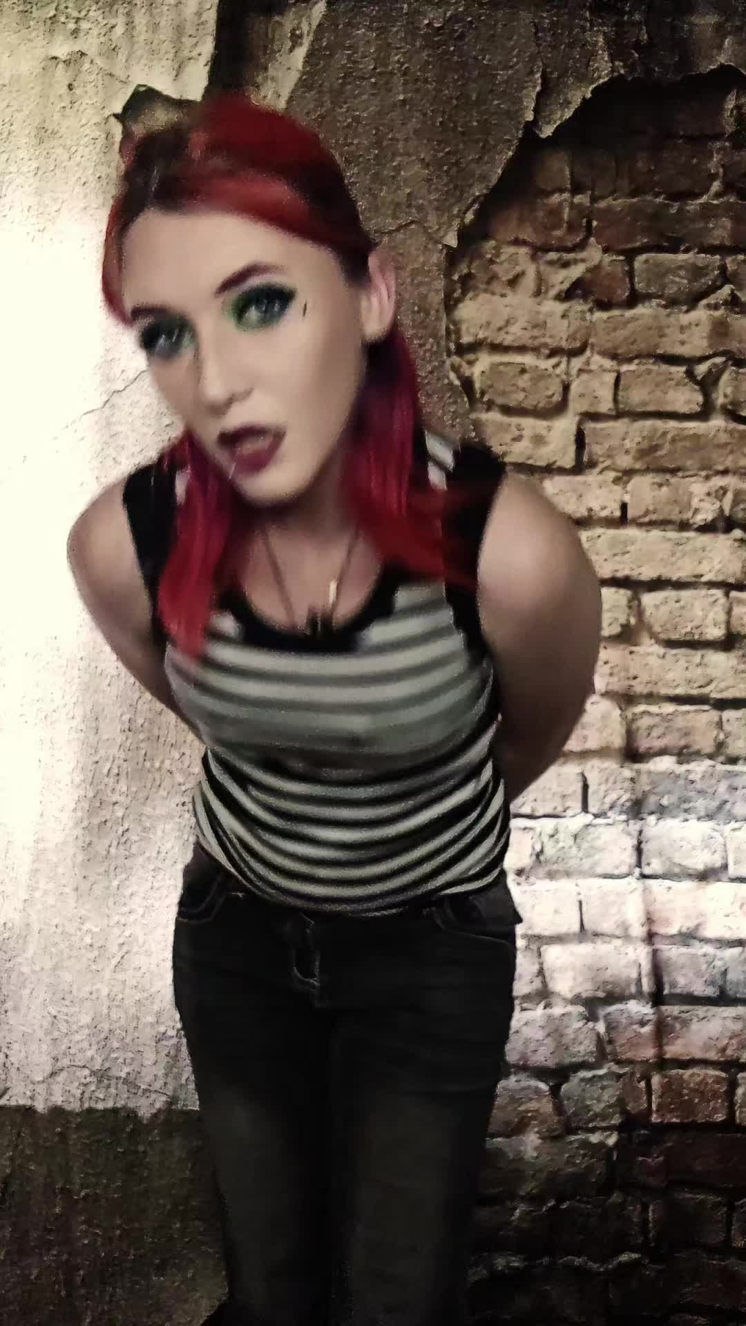 @NeoQueenRen