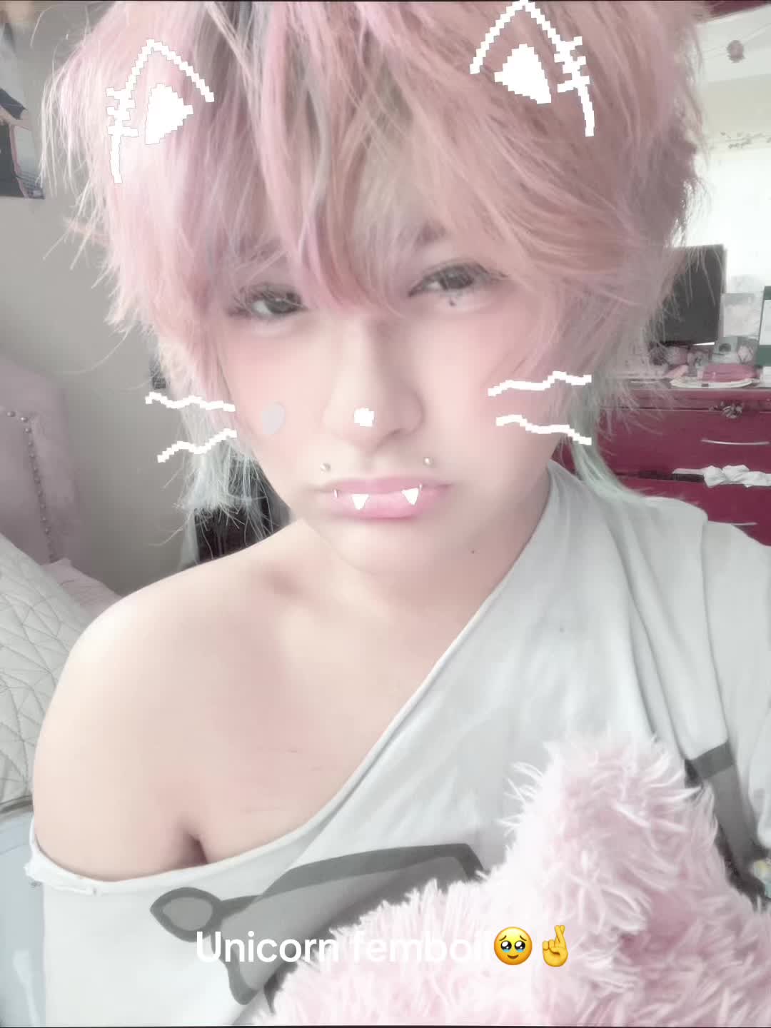 @𐔌 ᖴᗯᗩᗩ 🧁