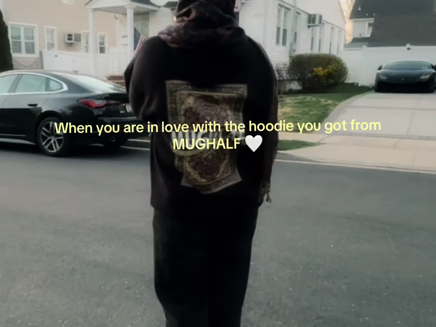 @Twolensstory_