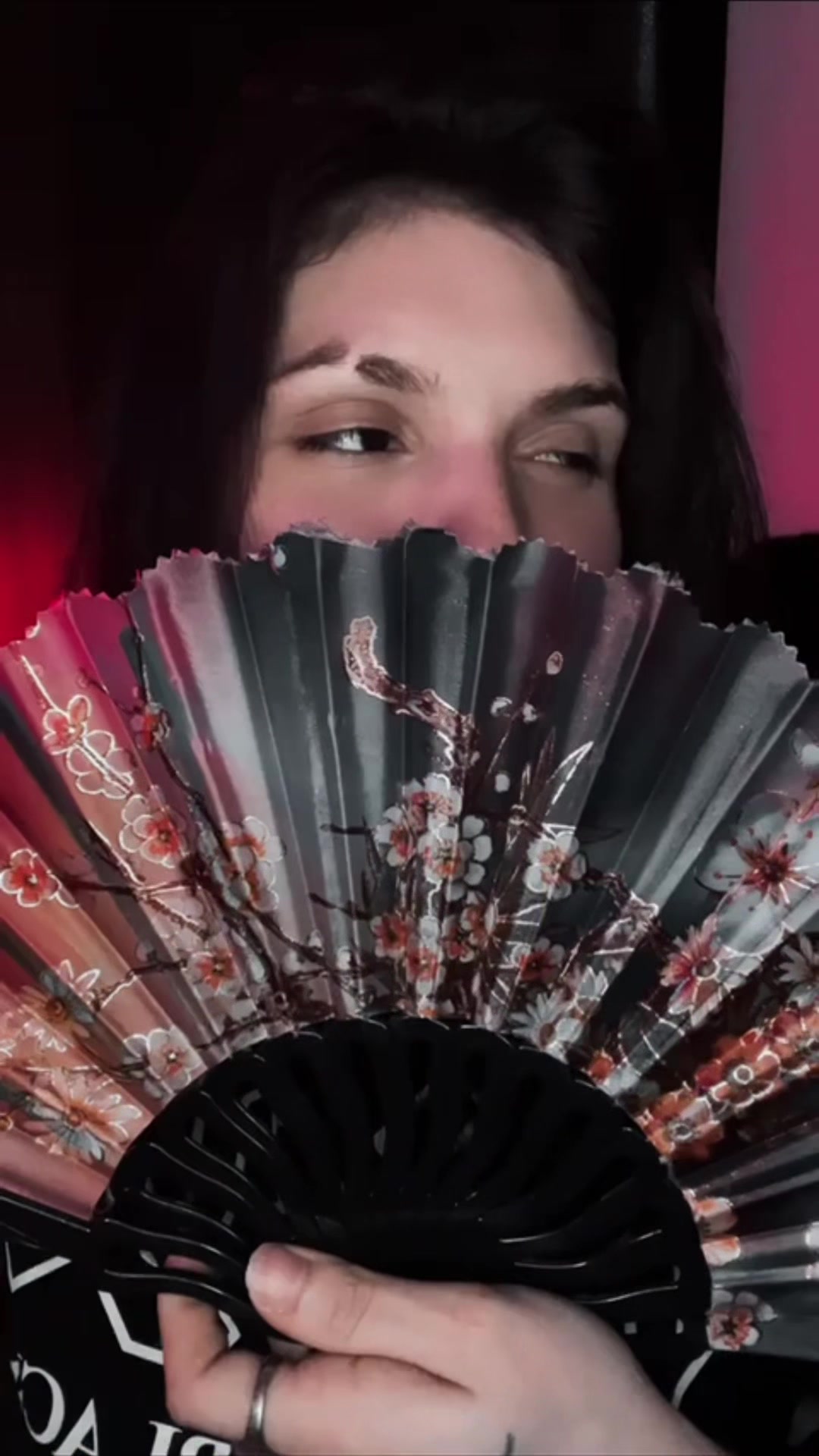 @𝓔𝓵𝓲𝓸𝓼