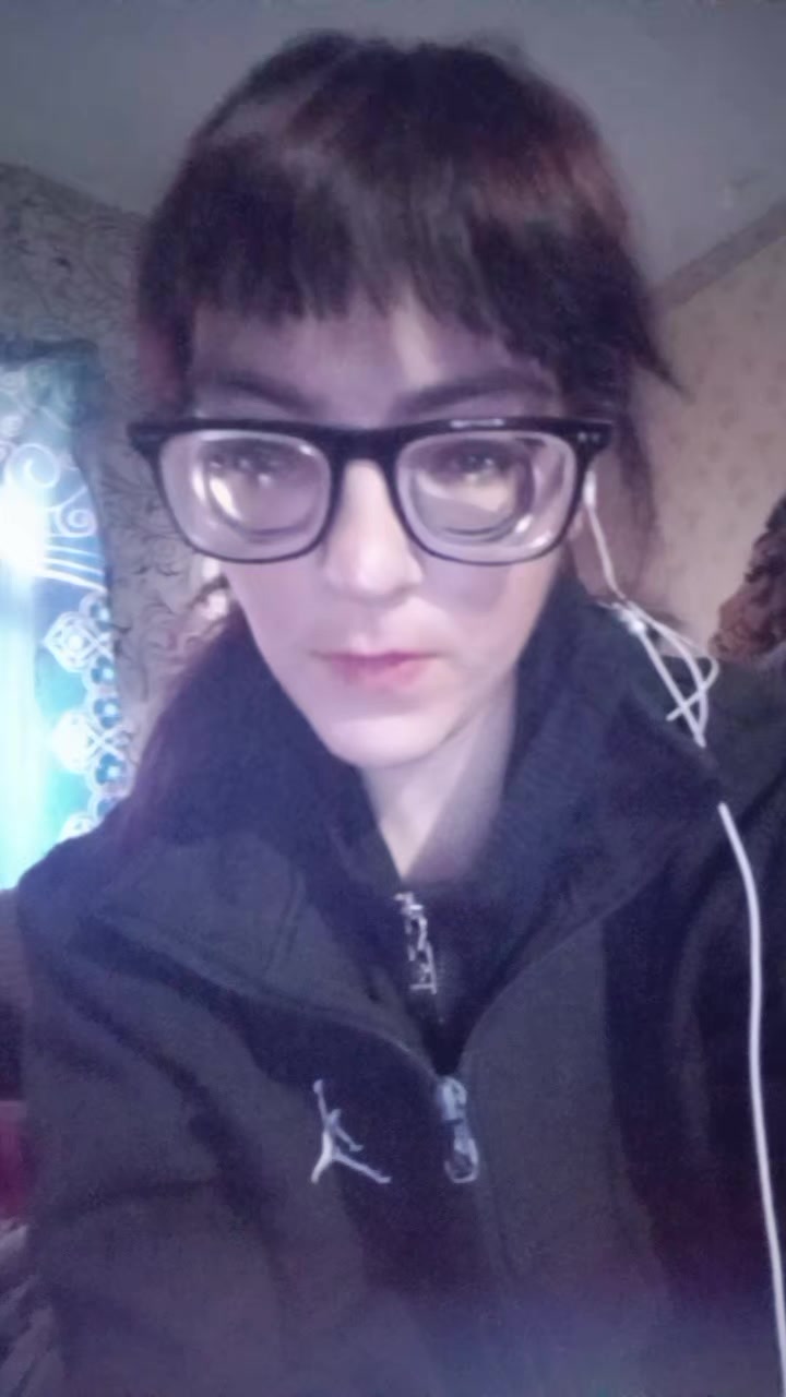@поли