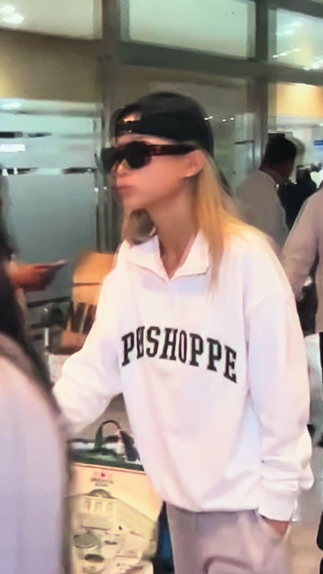 @Joanne Caro