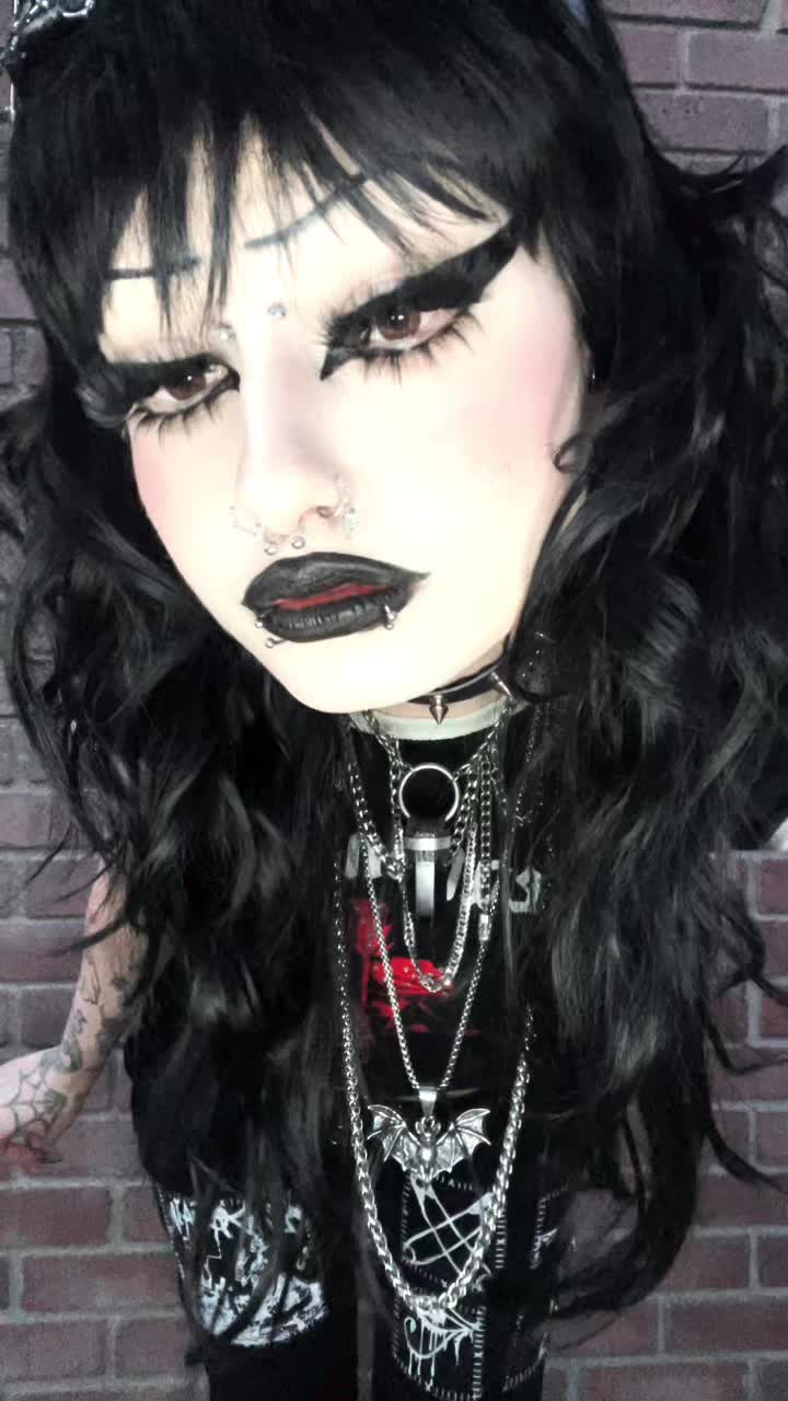 @shaenarothe