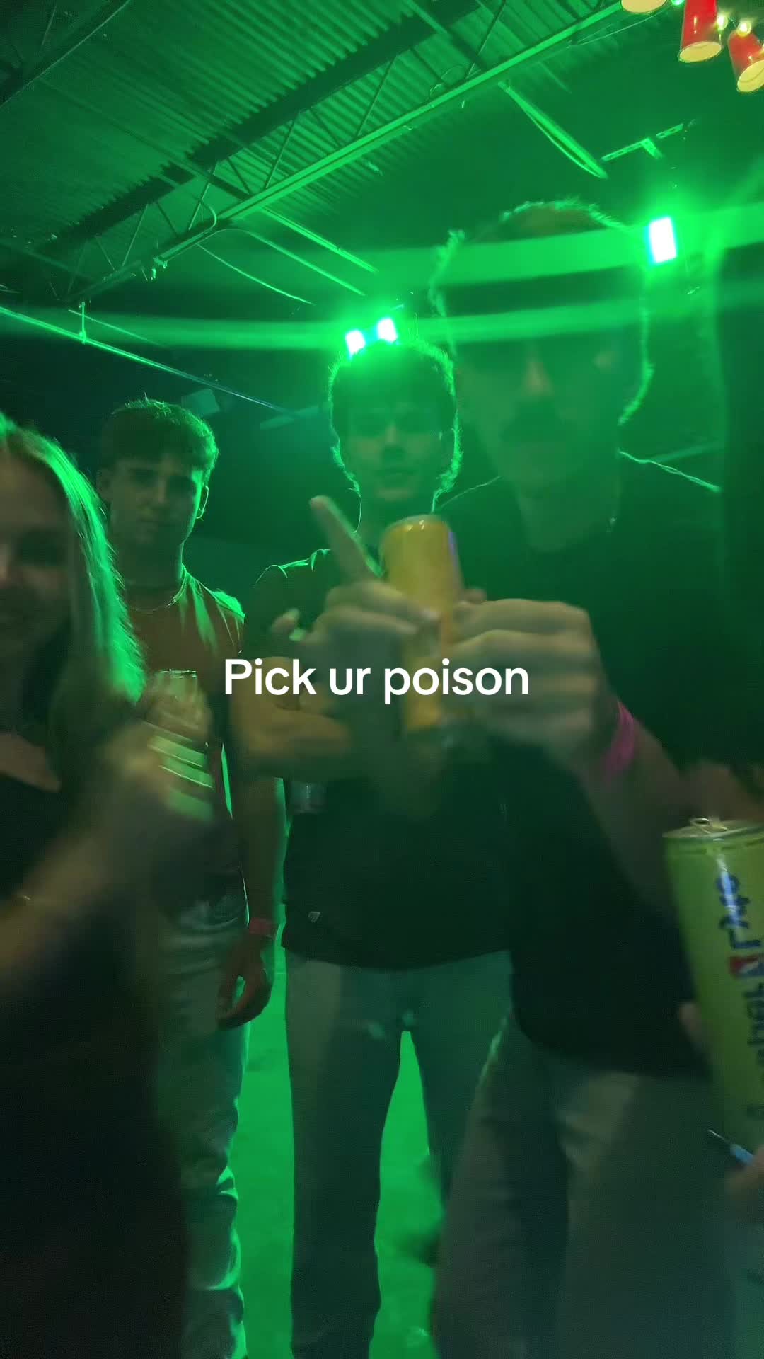 @CHLOMONEY$