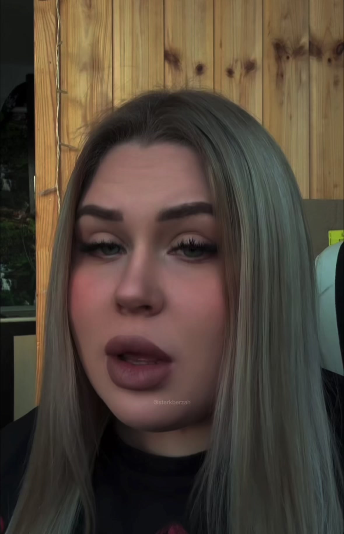 @toniik111