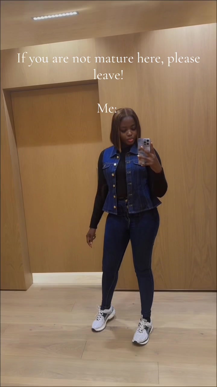 @Tosinmoe