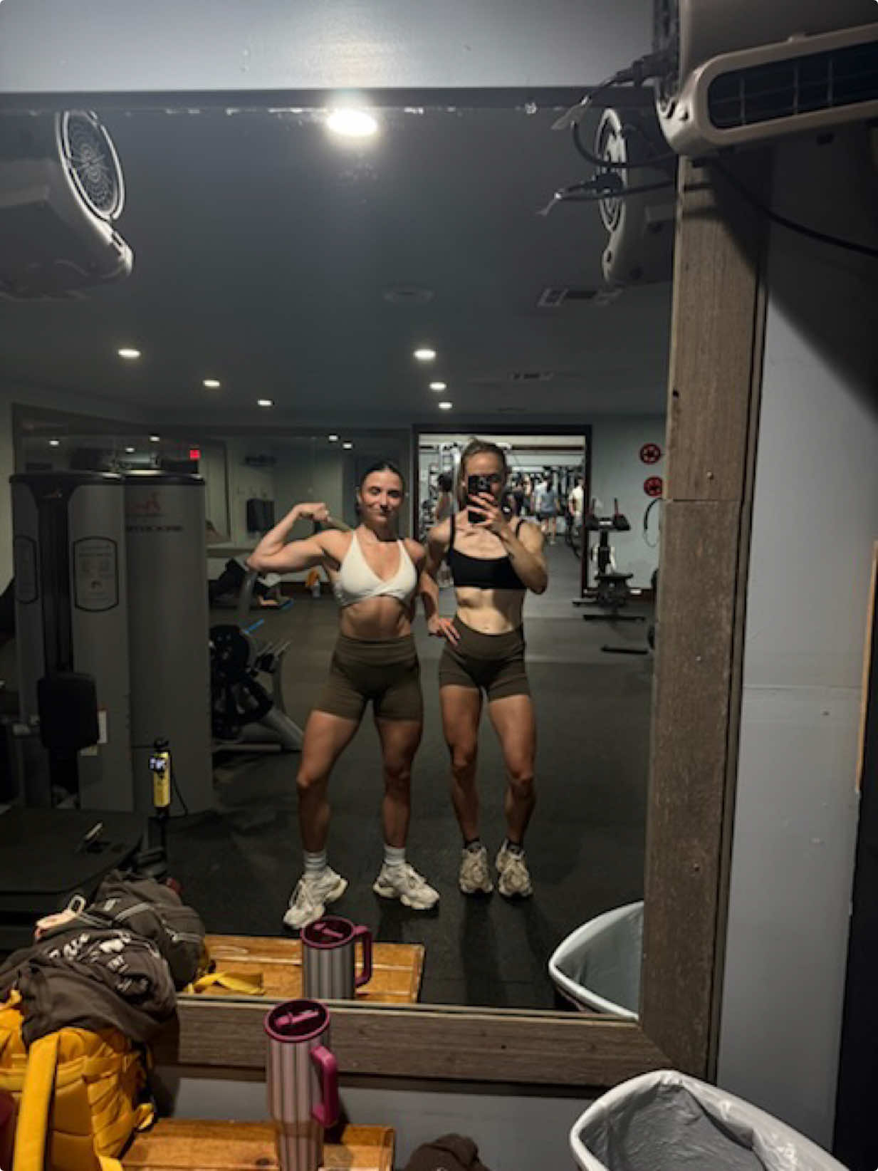 @makanalee0298