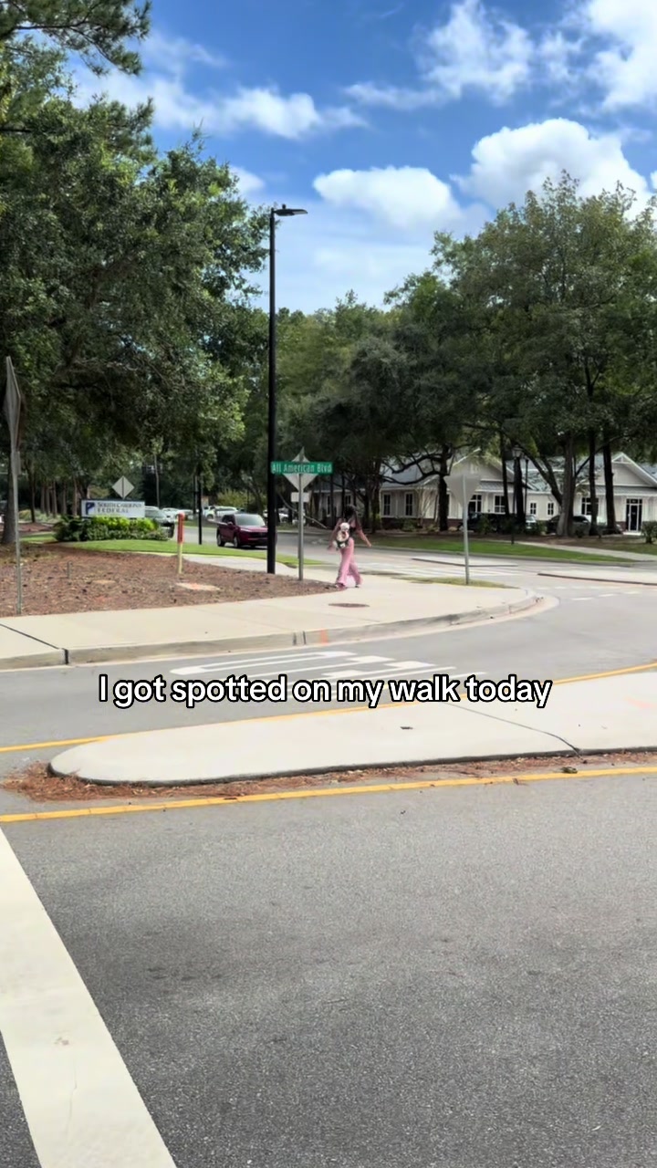@Lily