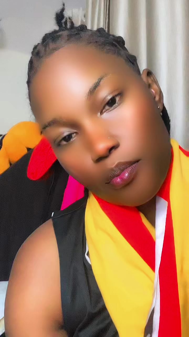 @Soniah_Empress👑