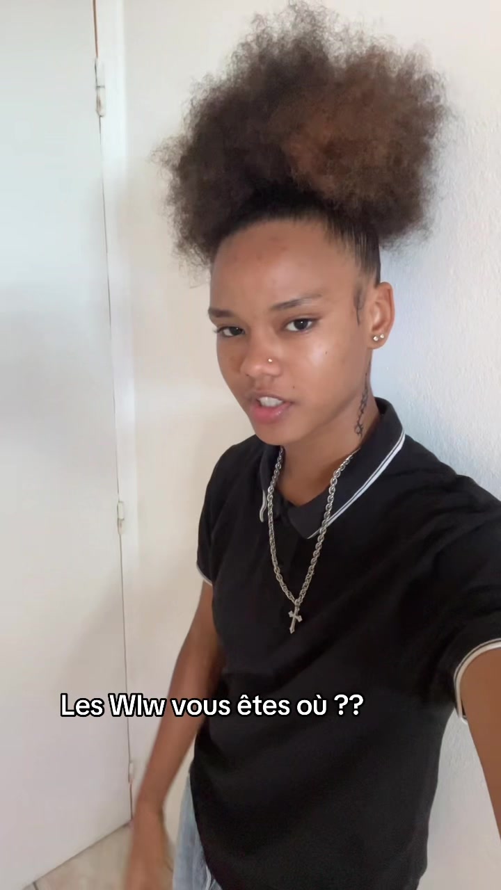 @Aurelie👩🏽&zwj;❤️&zwj;👩🏻