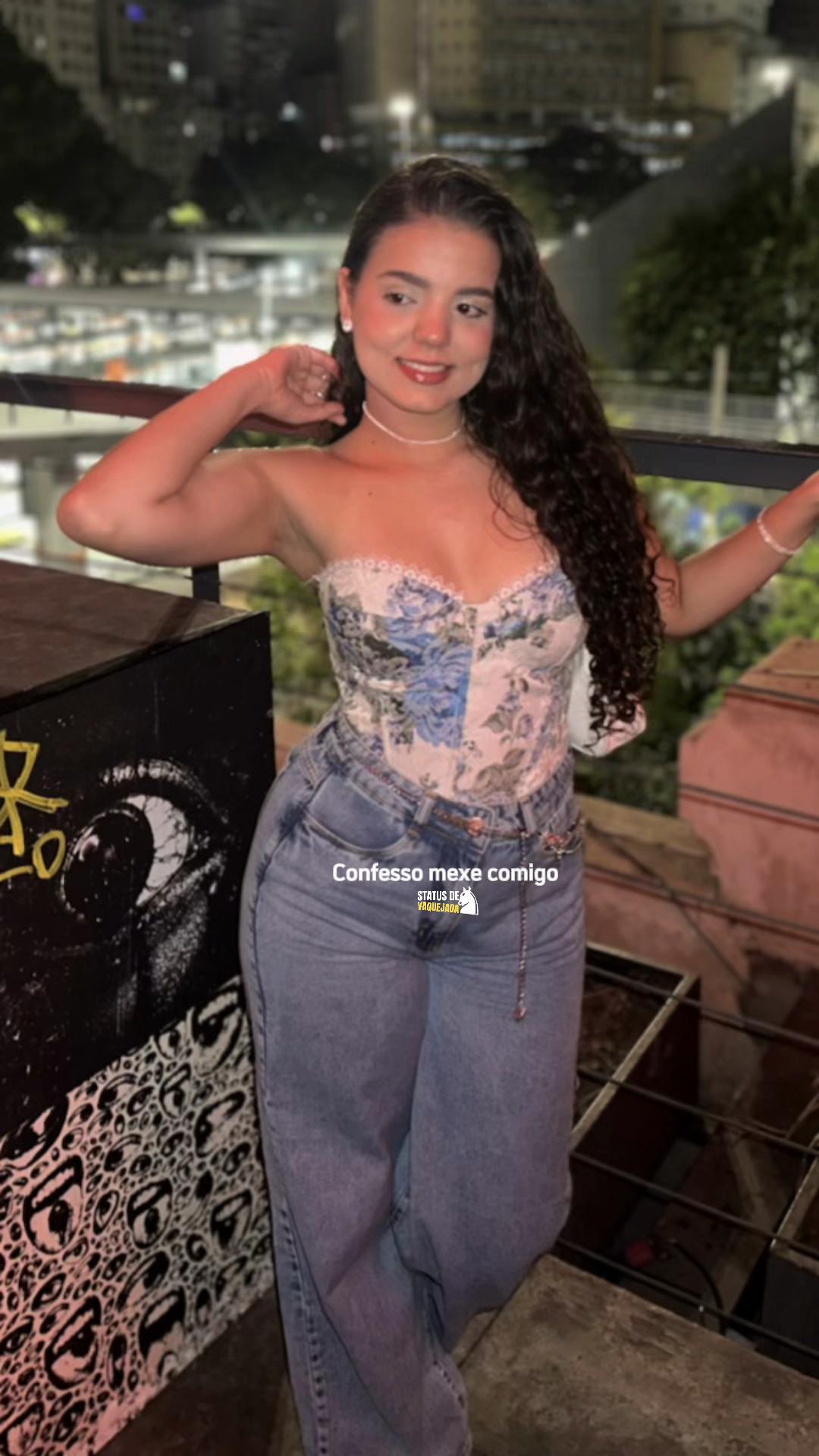 @Letícia