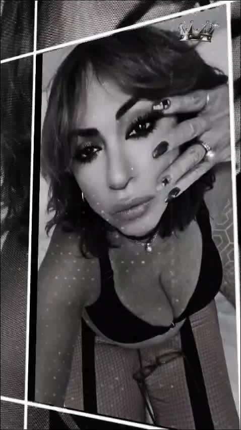 @Queen