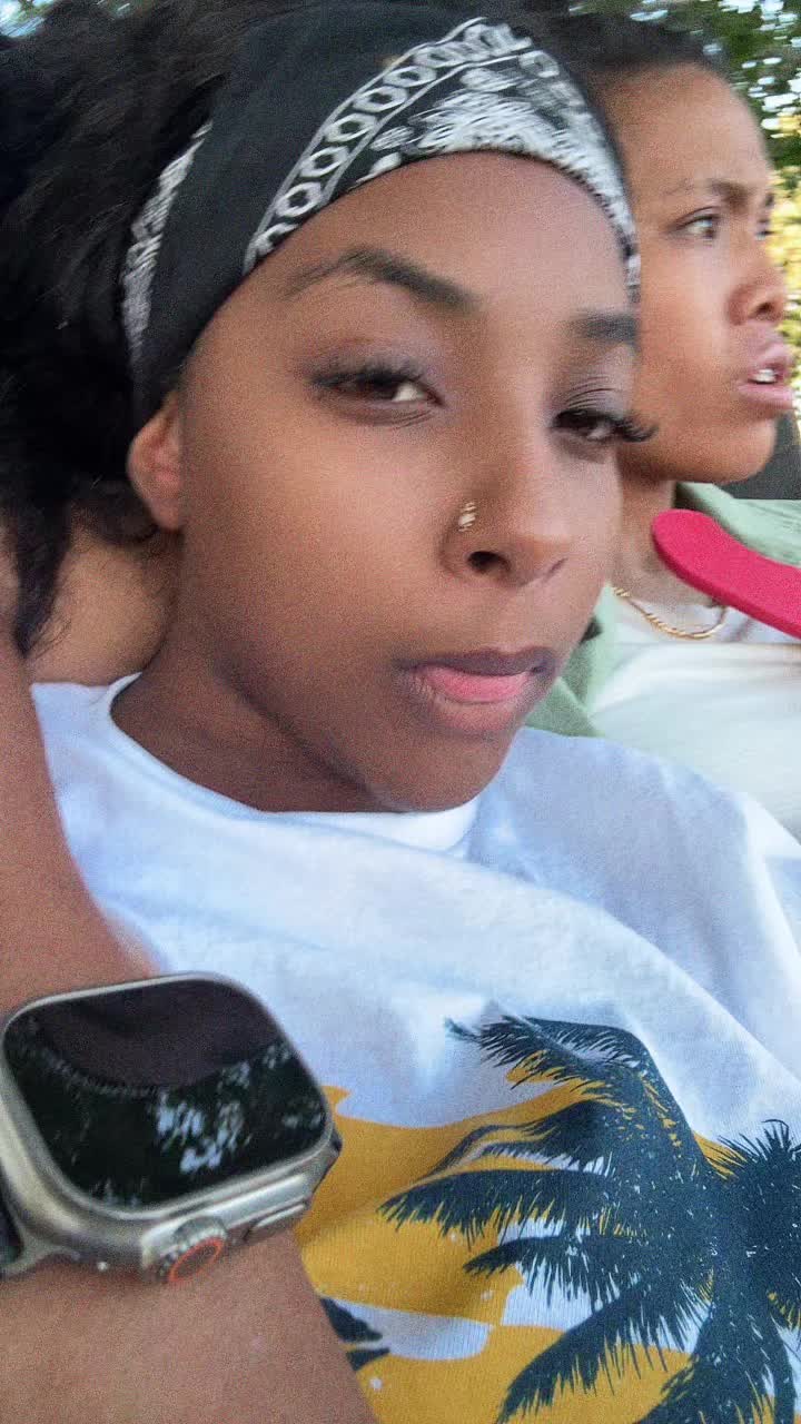 @UnCensored_DayDay