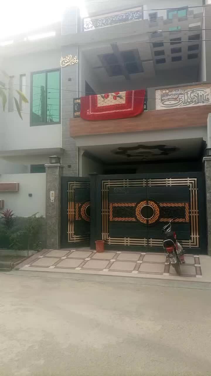@Aamna Chaudhary