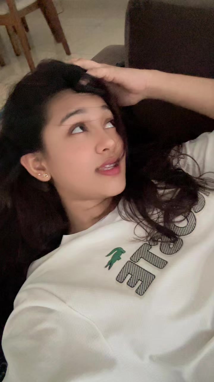 @Seleena_✨🩶
