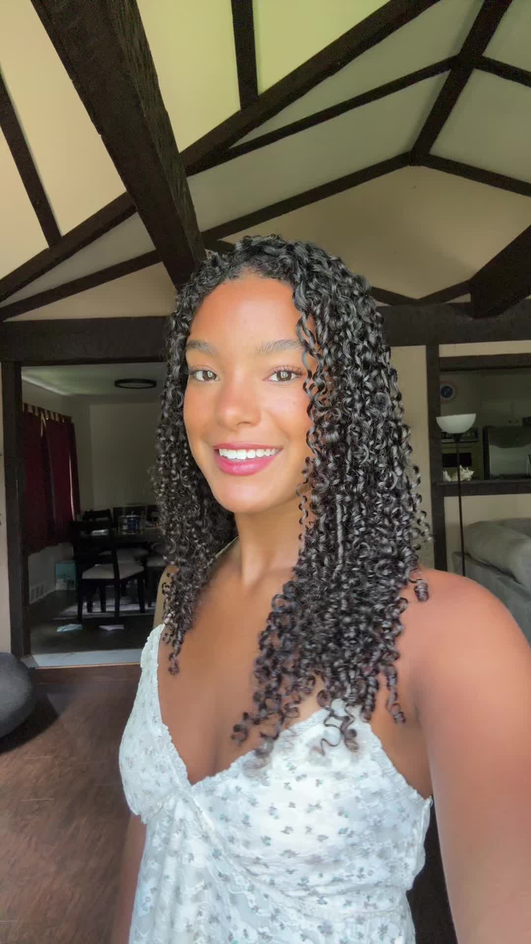 @Ava