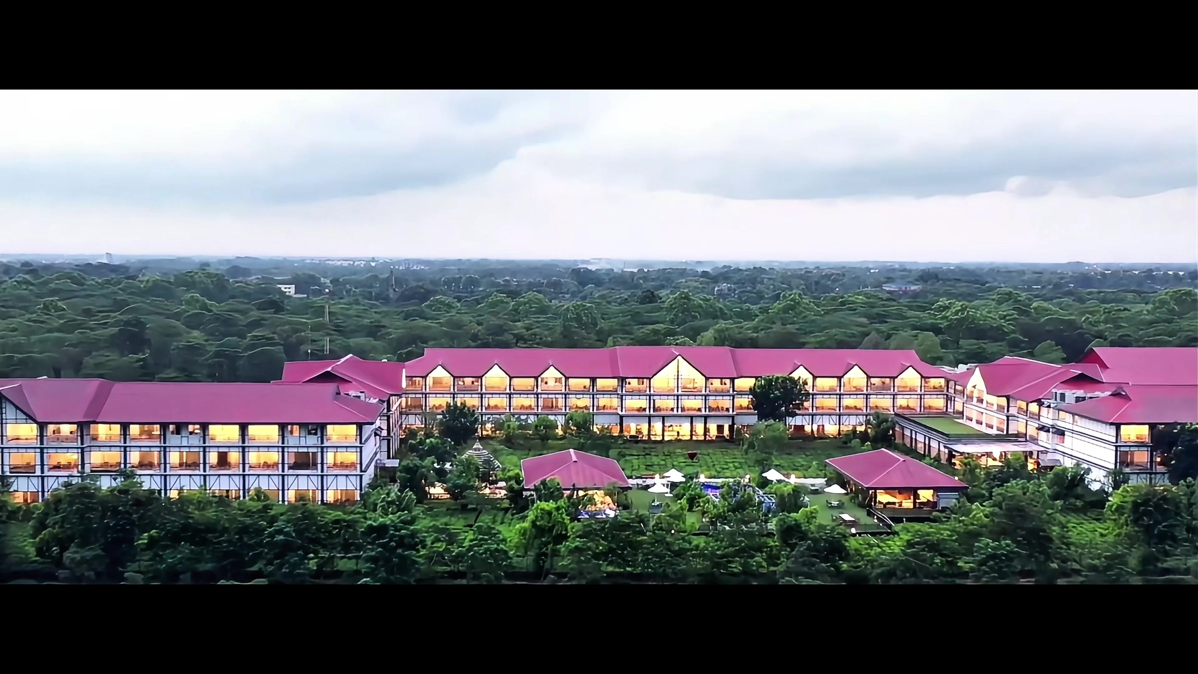 @Eecohm_College