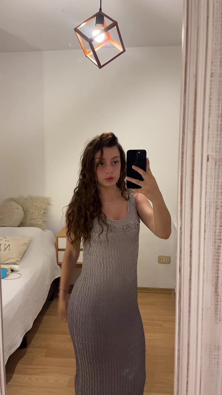@maría