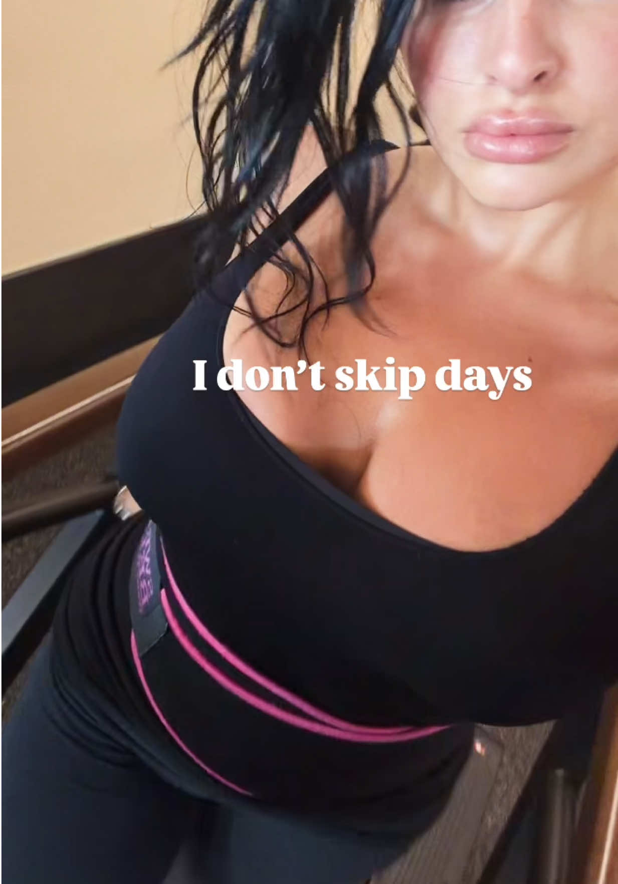 @adrianasahar