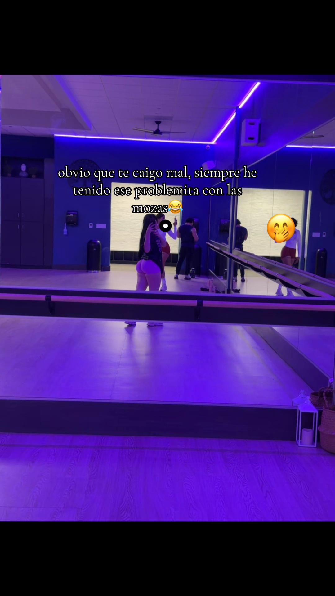 @𝓑𝓮𝓪𝓽𝓻𝓲𝔃𝓵𝔂𝔃🫜🦑