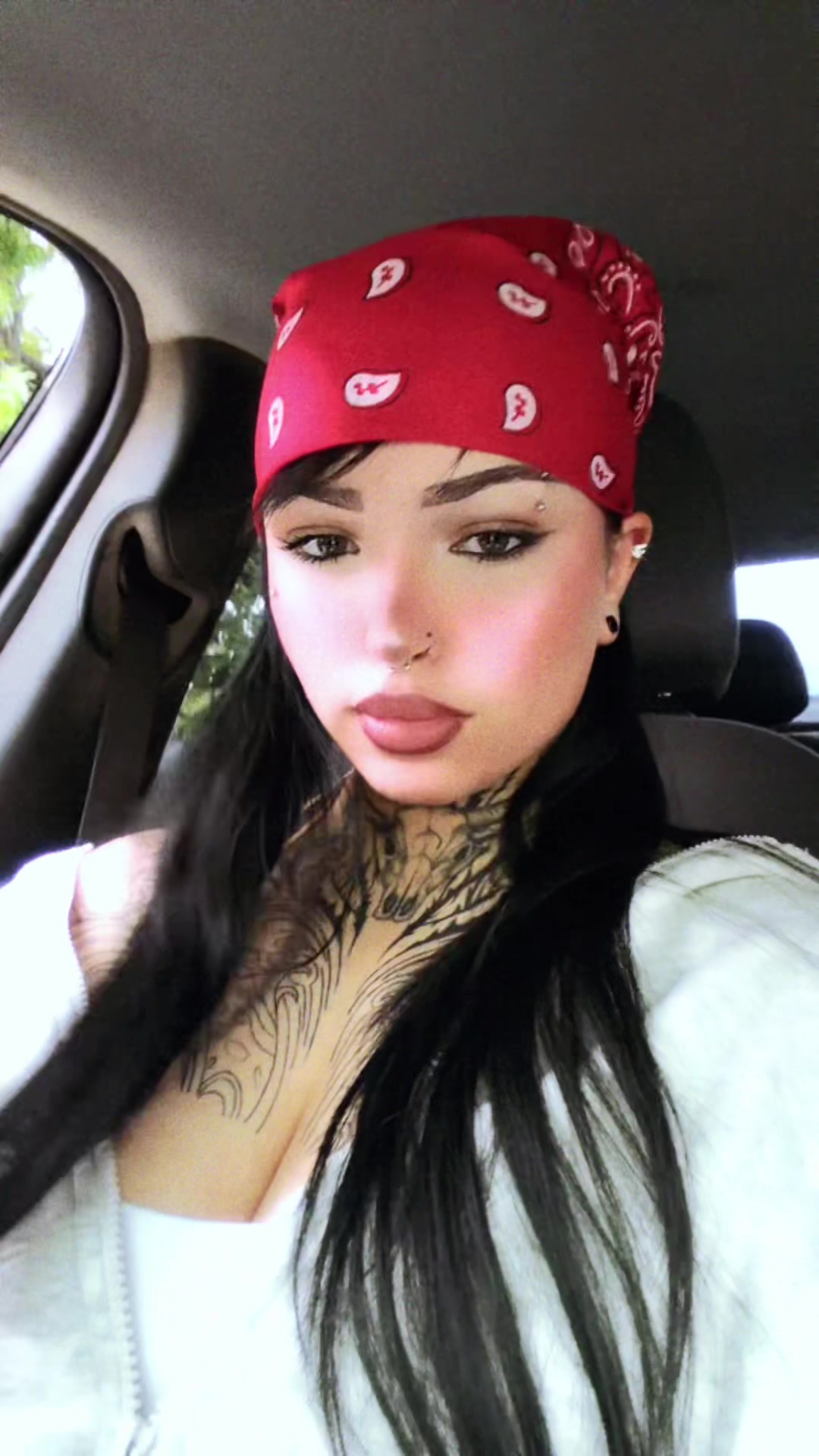 @Sucmadih