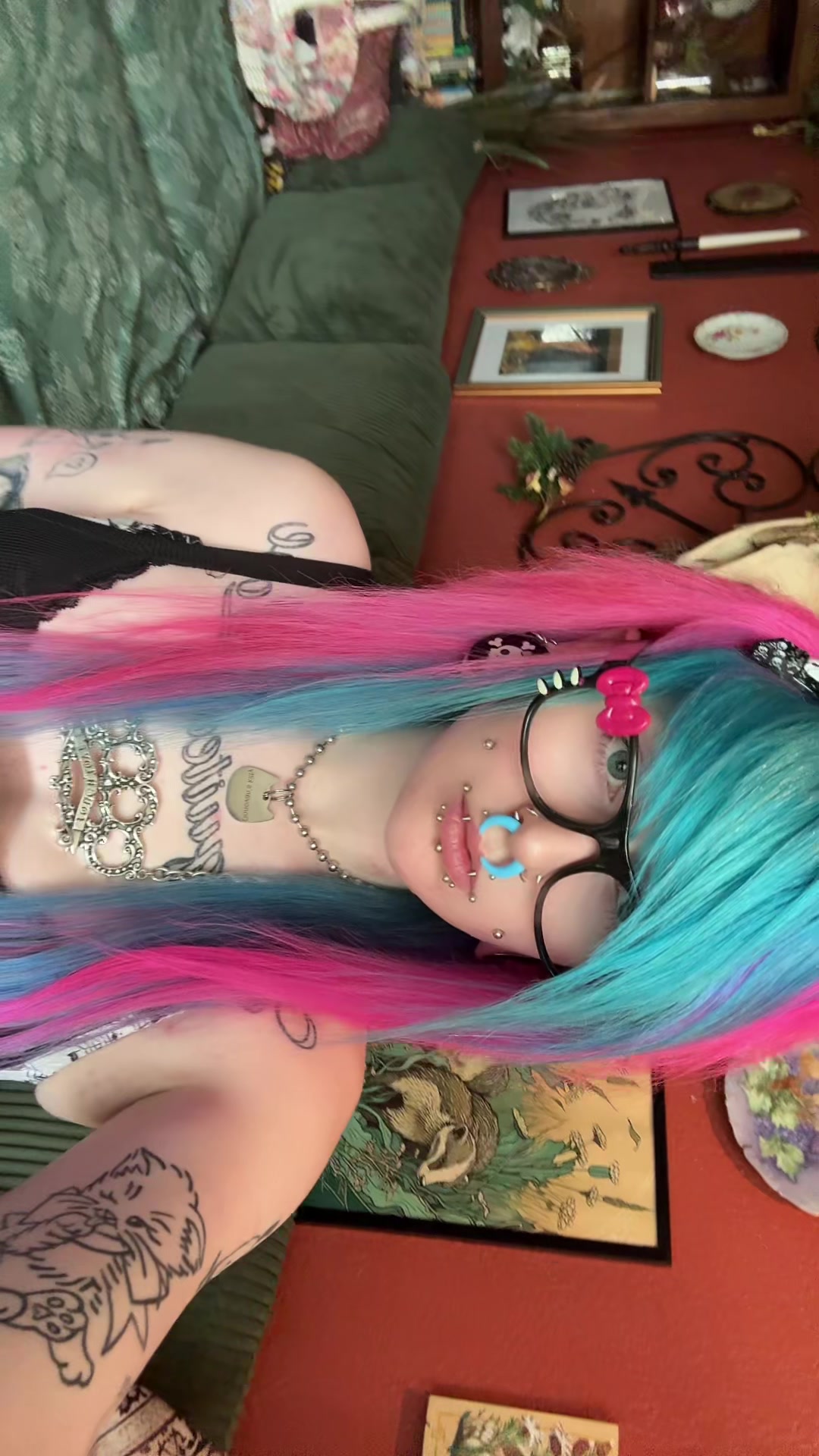 @audreysaysmeow