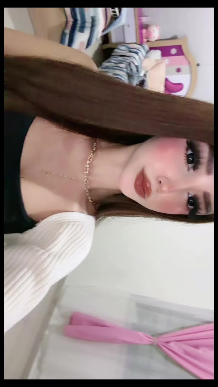 @avril l&oacute;pez