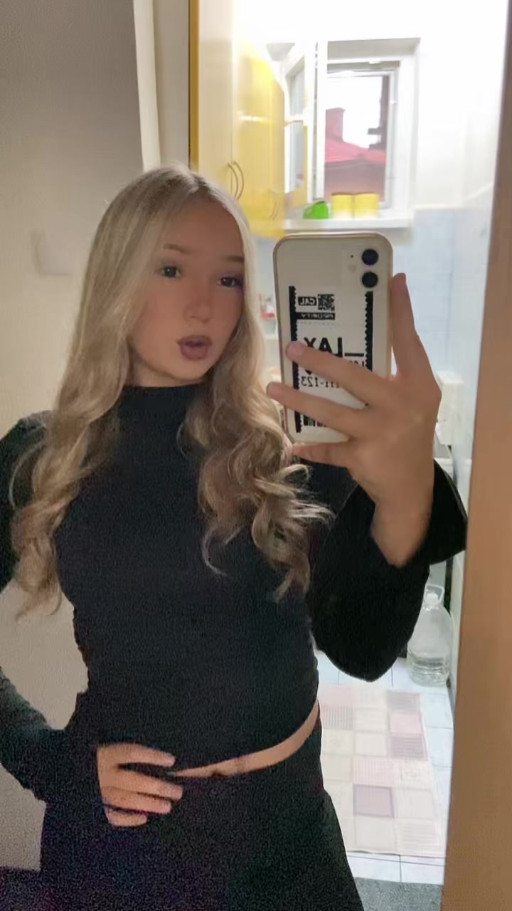 @nniinnaaxx