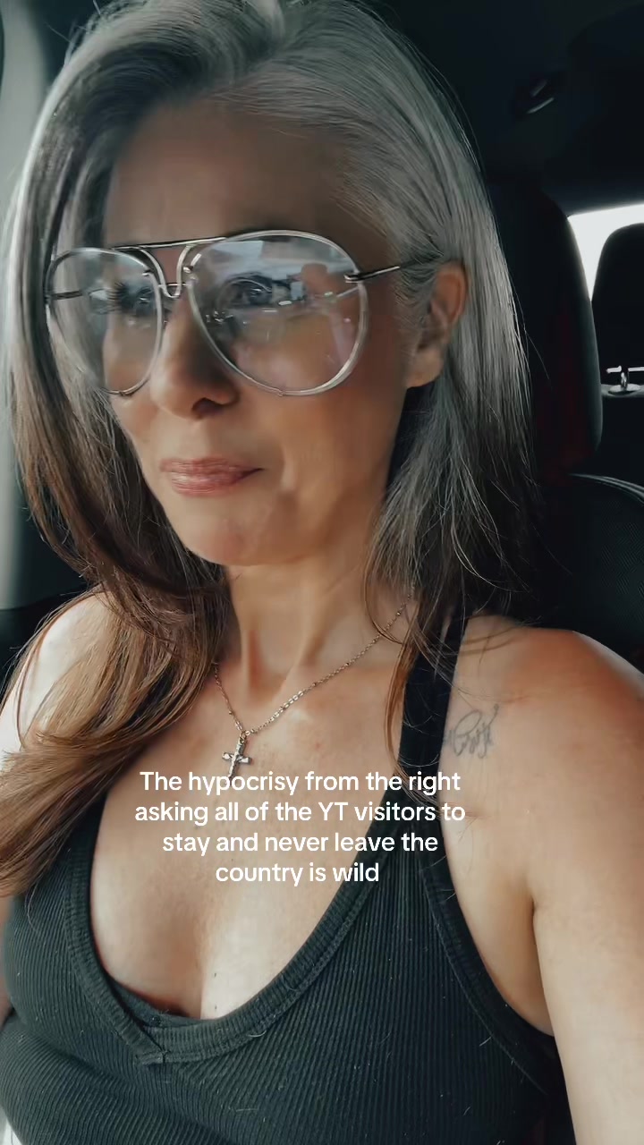 @Michelle | Openly Gray 🩶